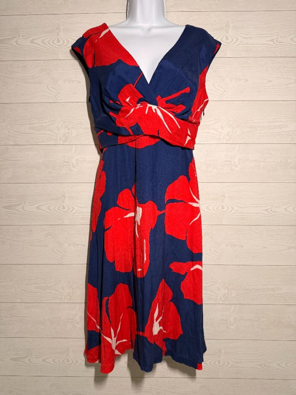 Donna Ricco New York Size 8 Navy Red Floral Wrap Style Midi Dress